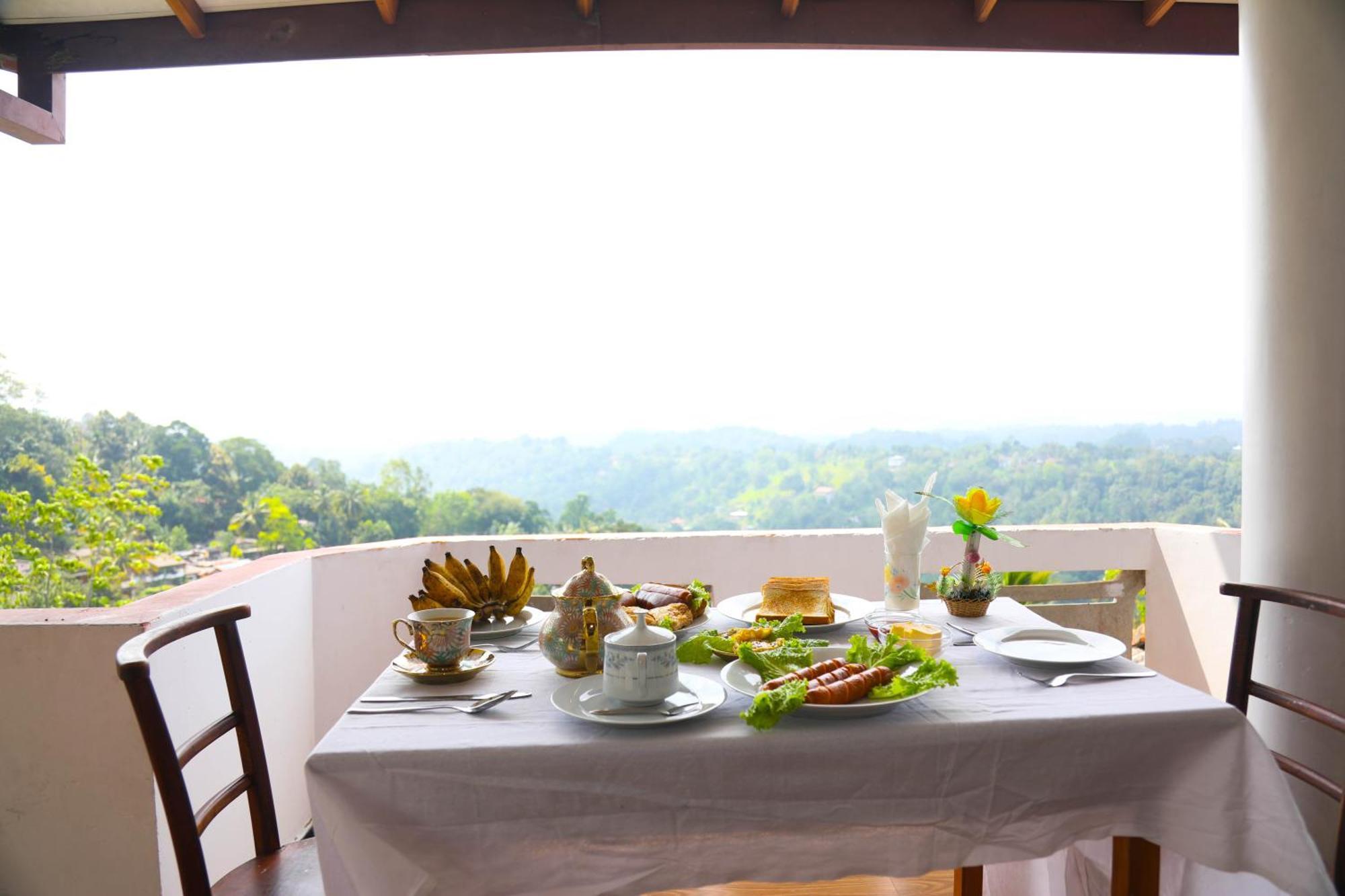 Mountain Bliss Villa Peradeniya Luaran gambar