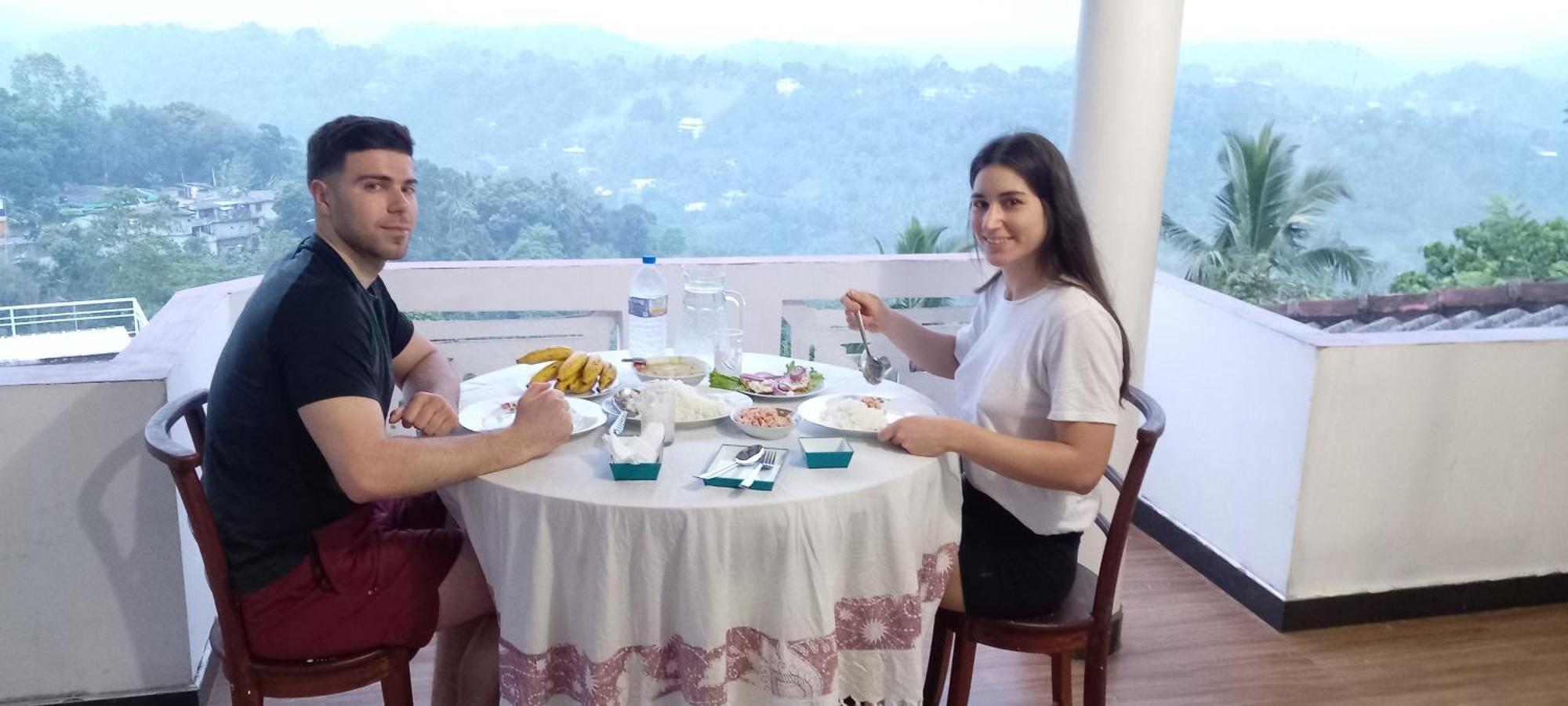 Mountain Bliss Villa Peradeniya Luaran gambar